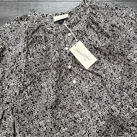 Universal Threads | Black Flora Peasant Blouse Sz M - Picture 3 of 7